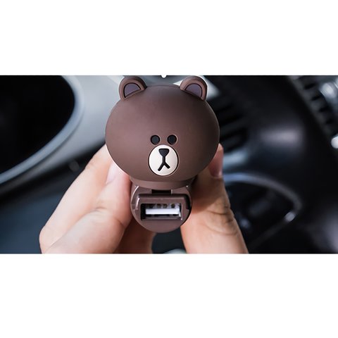 Автомобильное зарядное устройство (USB, Line Friends – Brown) Превью 1